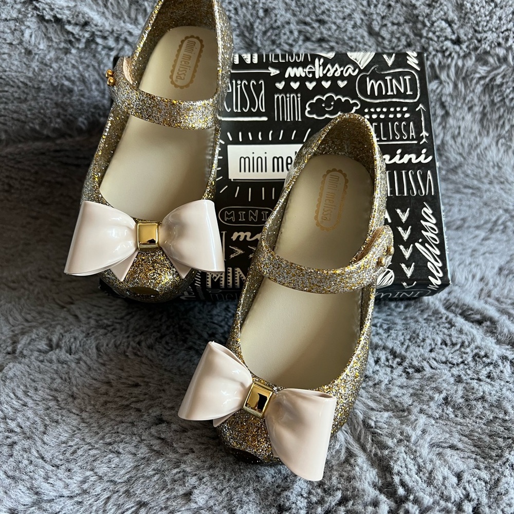 NEW Mini Melissa Glitter Gold Shoes with Bow 9